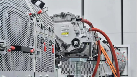 科技北汽 | 北汽首臺氫內(nèi)燃機(jī)成功點火！